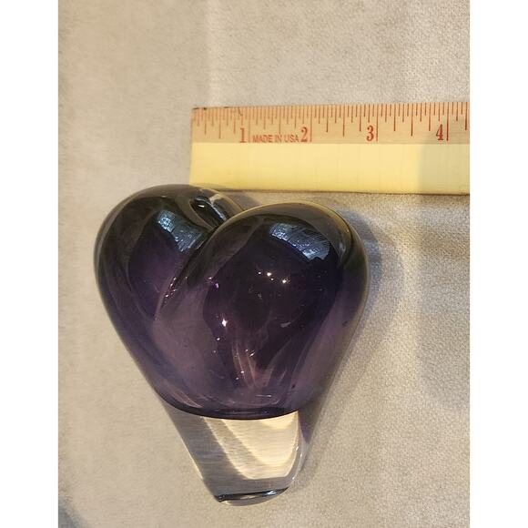 Rosenthal Purple Amethyst Art Glass Heart Bud Vase Paperweight 4” x 4” - Picture 10 of 10